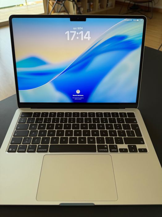 MacBook Air 13 M5 24Gb Mem. 1TB SSD, prateado