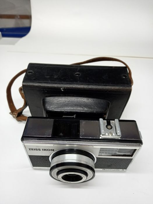 Máquina fotográfica Zeiss Ikon