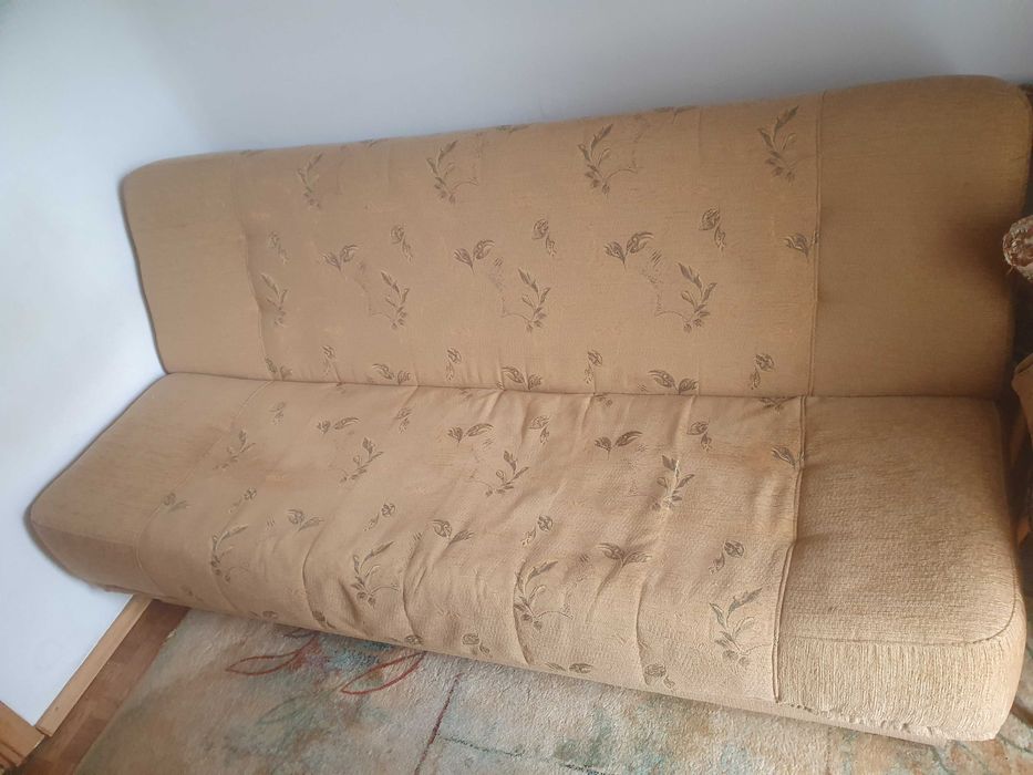 ODDAM ZA DARMO komplet retro: 2 wersalki + 2 fotele (Wola - Pustola)