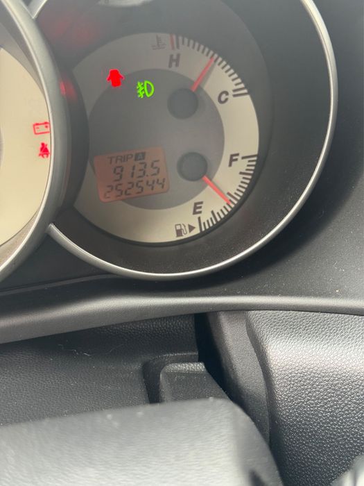 Мазда 3  1.6 дізель