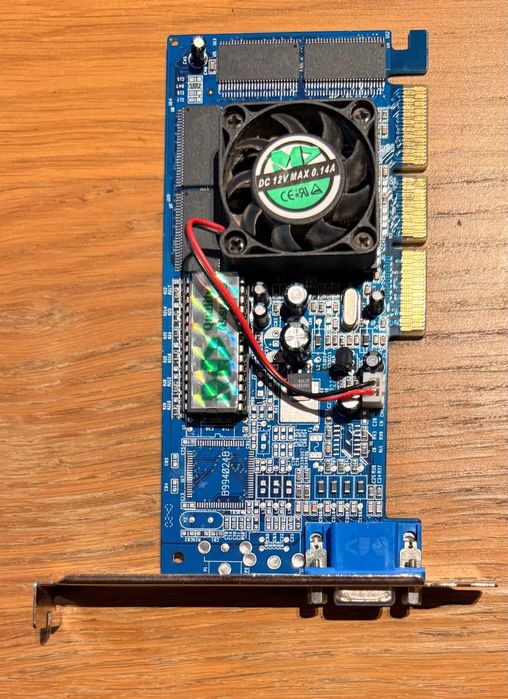 Placa Grafica Manli NVIDIA RIVA TNT2 M64 32MB AGP - VGA