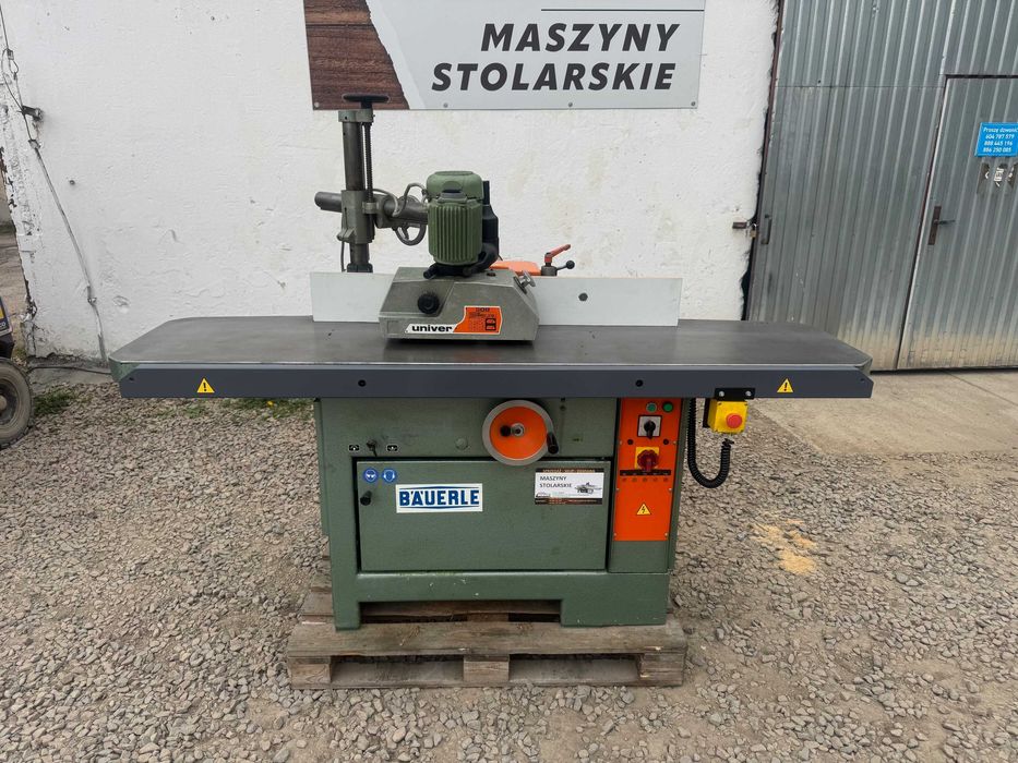 Frezarka dolnowrzecionowa BAUERLE  z posuwem