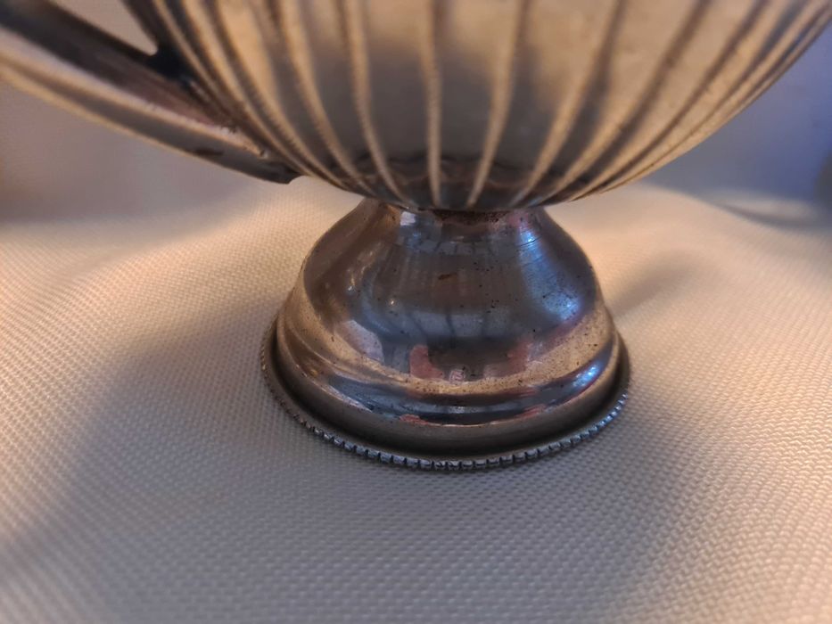 Tete à tete e cafeteira anos 3m casquinha