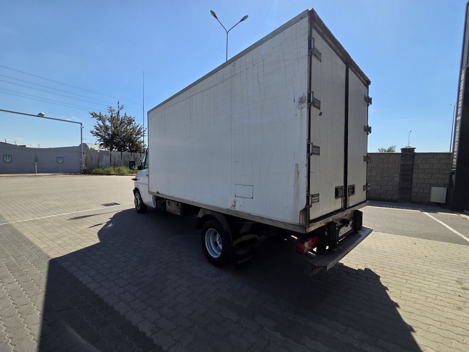 Продається надійний Mercedes-Benz Sprinter(Автомат) 2005 року