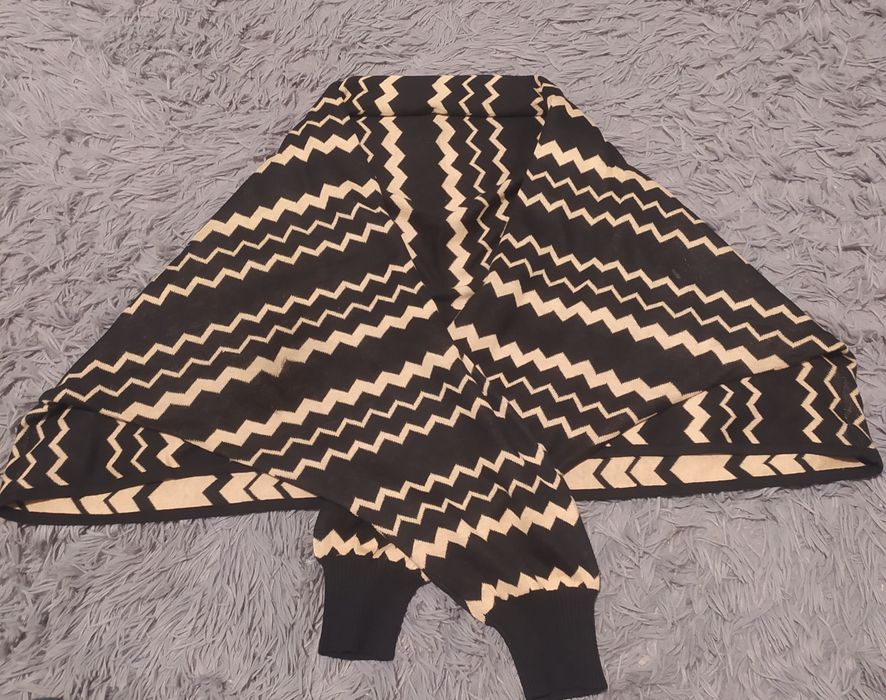 Sweter, narzutka damska Numph