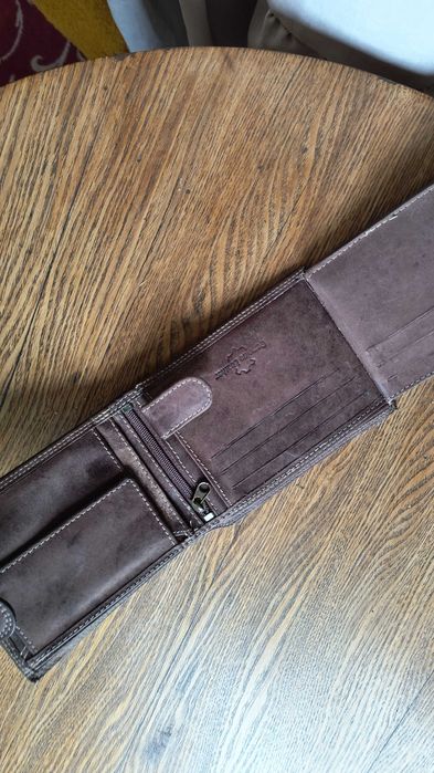 Portfel męski skórzany