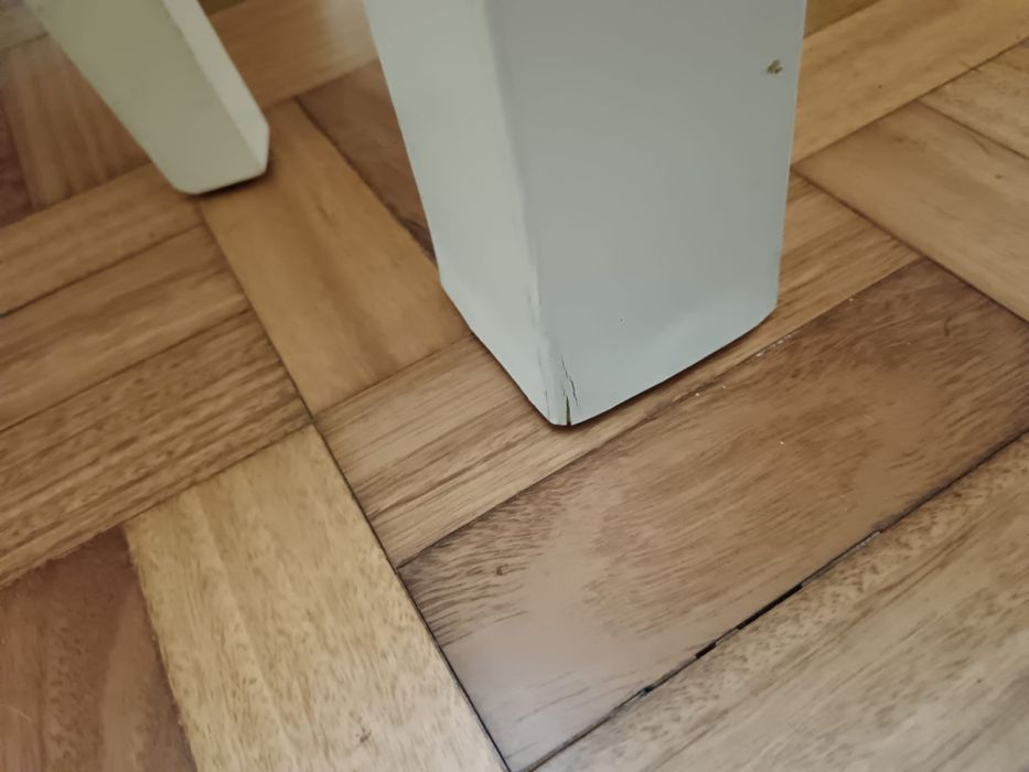 Extendable IKEA Dining Table64286433394562124