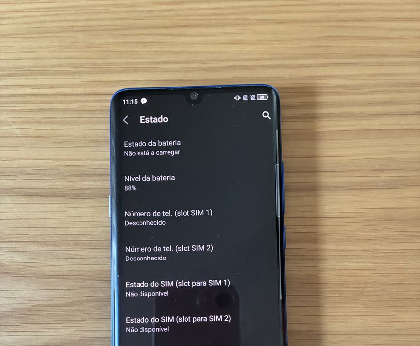 Telemóvel TCL 10 plus