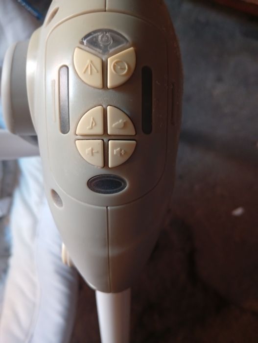 Детская электрокачеля NIRY / шезлонг для новорождённого