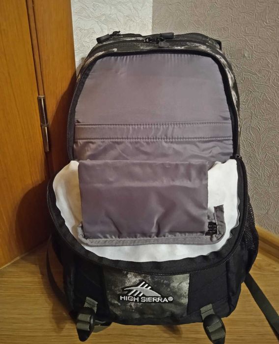 Рюкзак High Sierra. З США. Оригінал. Новий