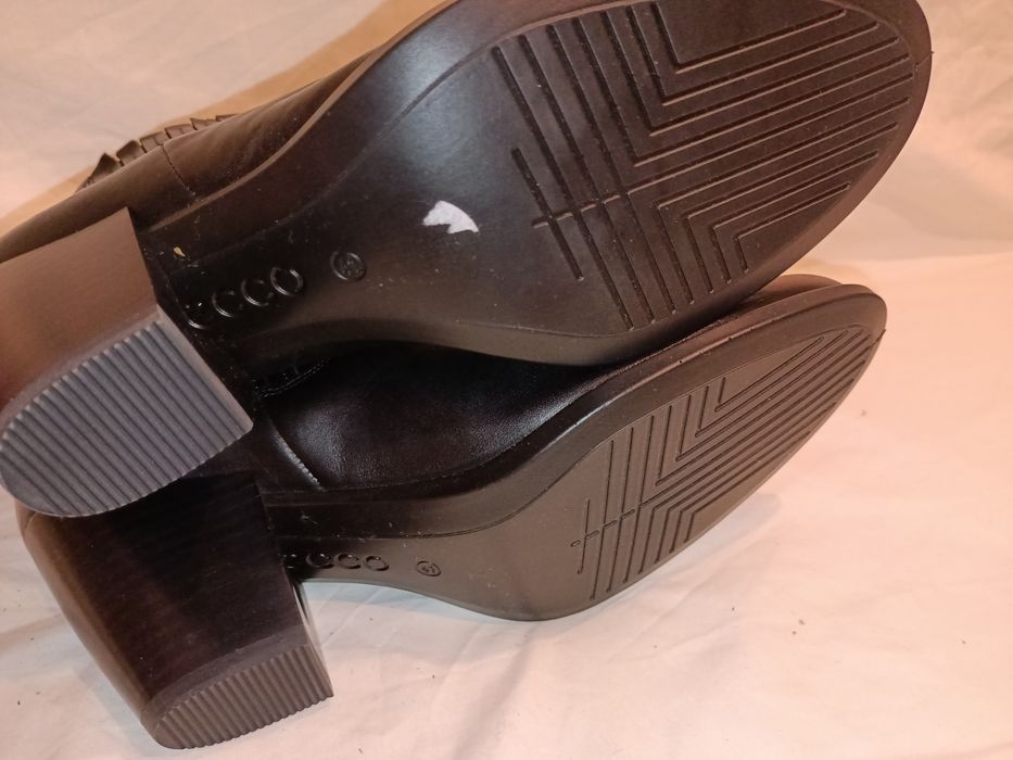 Buty botki Ecco nowe roz.41 dł.wkł. 26 cm