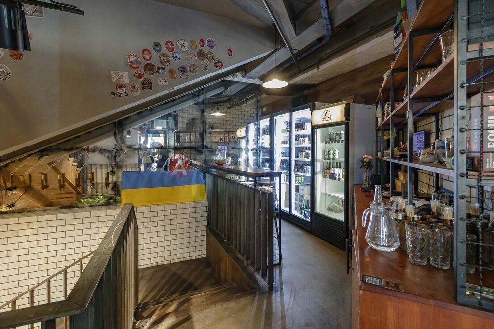 Готовий бізнес Ресторан-ПАБ центр Києва, на Бесарабці БЕЗ %