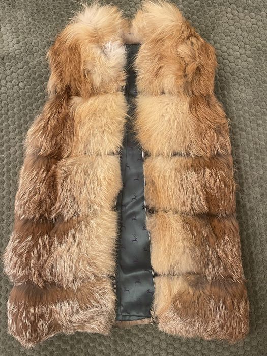 Жилетка- куртка з хутра лисиці дитяча