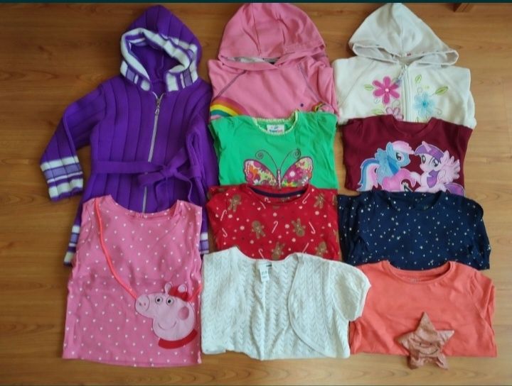 Пакет одягу на дівчинку 2-3роки