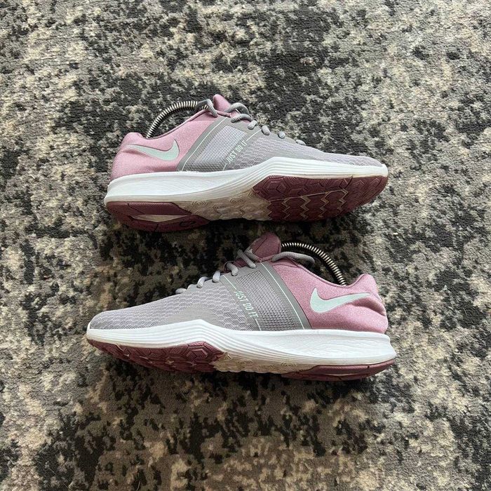 Продаю Б/У взуття (nike ,adidas і інші ) в гарному стані