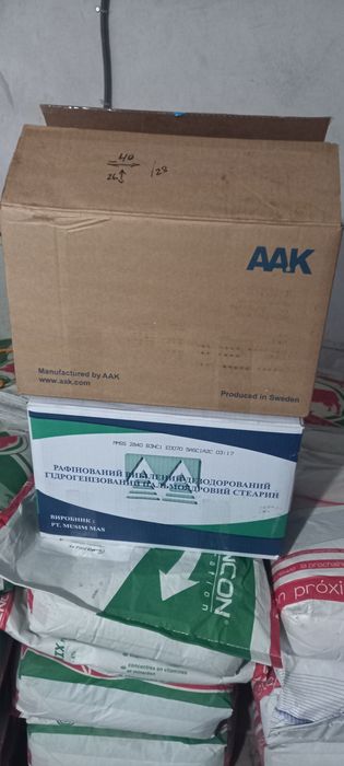 Коробки картонные б.у.(плотные)