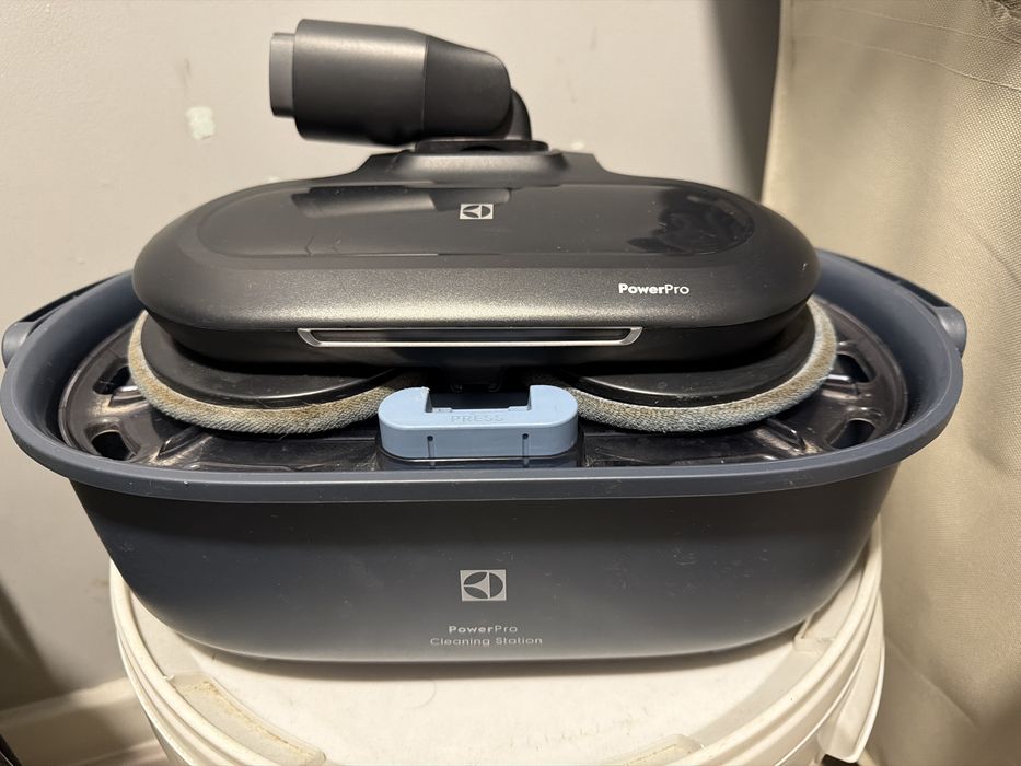 Stacja myjąca elektrolux power pro do odkurzacza hygienic 700