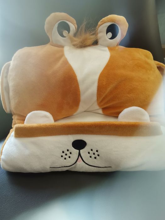 Pluszowa  podstawka pod książkę tablet pies