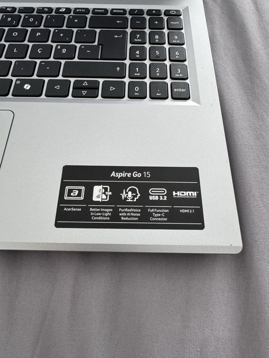 Acer Aspire Go 15 | Intel Core i7 | 32GB RAM | SSD 1TB | Excelente estado