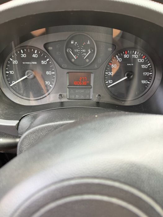 Citroen Berlingo 1.6 - 11/2015 - 3 lugares