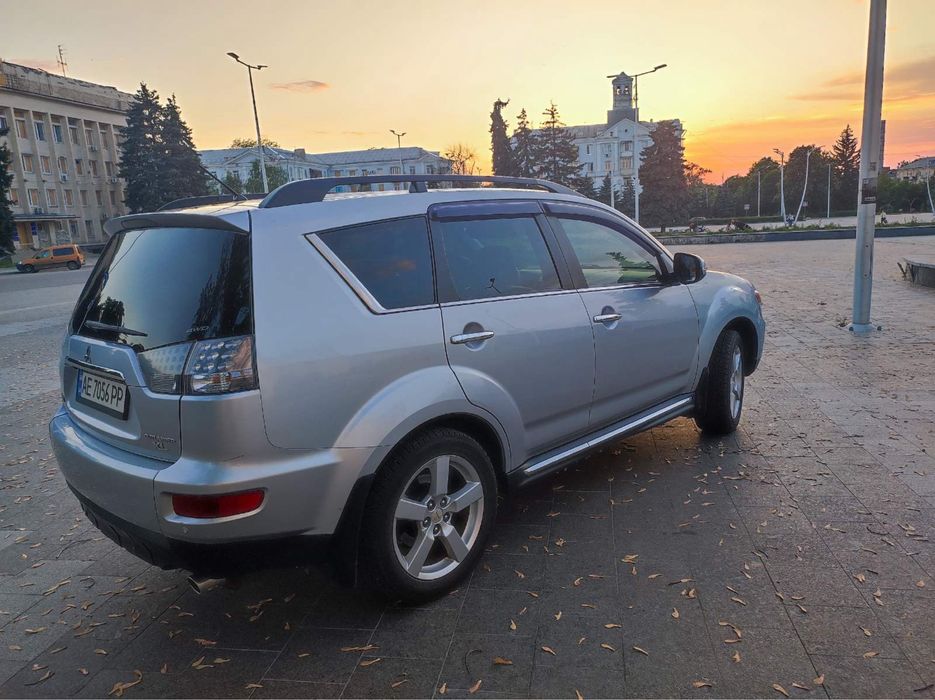 Mitsubishi Outlander 2.4