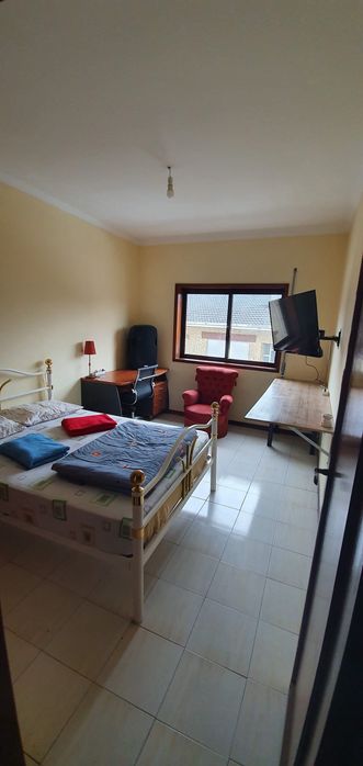 Quarto no centro de São João da Madeira