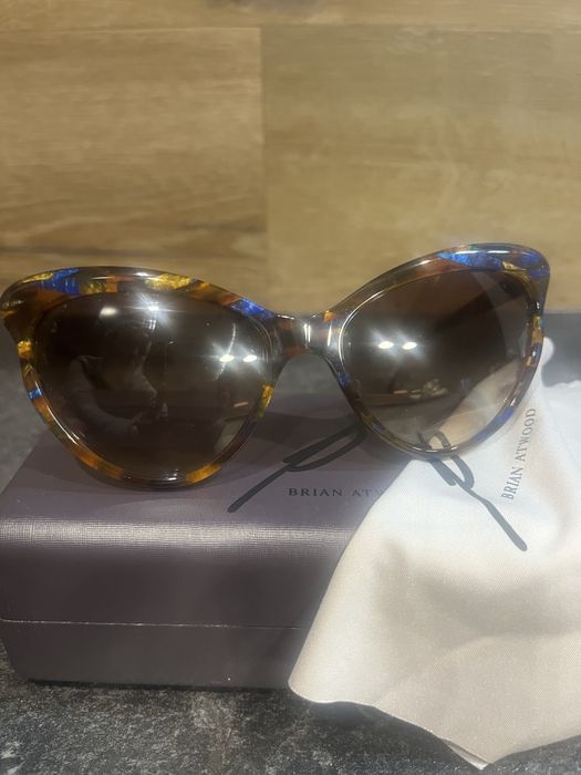 Okulary Brian Atwood kocie oczy przeciwsłoneczne