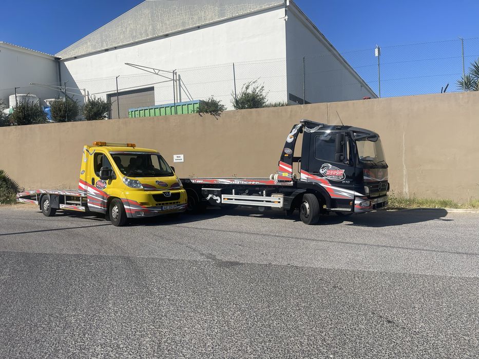 Servico de reboque  guincho pronto-socorro