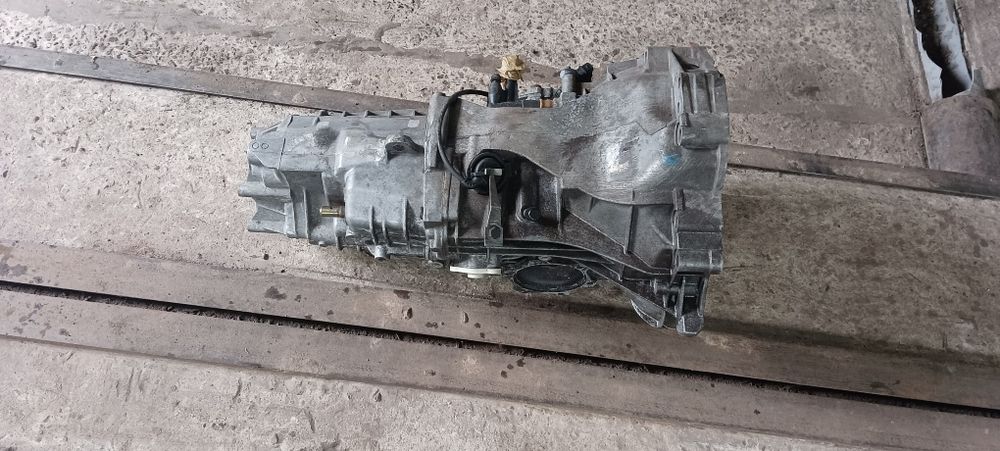 Двигун КПП 1.9 Audi Volkswagen Skoda