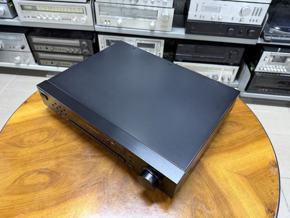 Tuner Sony ST-S570ES Audio Room