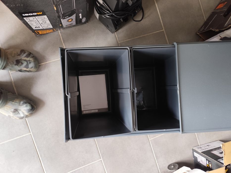 Segregator  kosz  pojemnik wysuwany