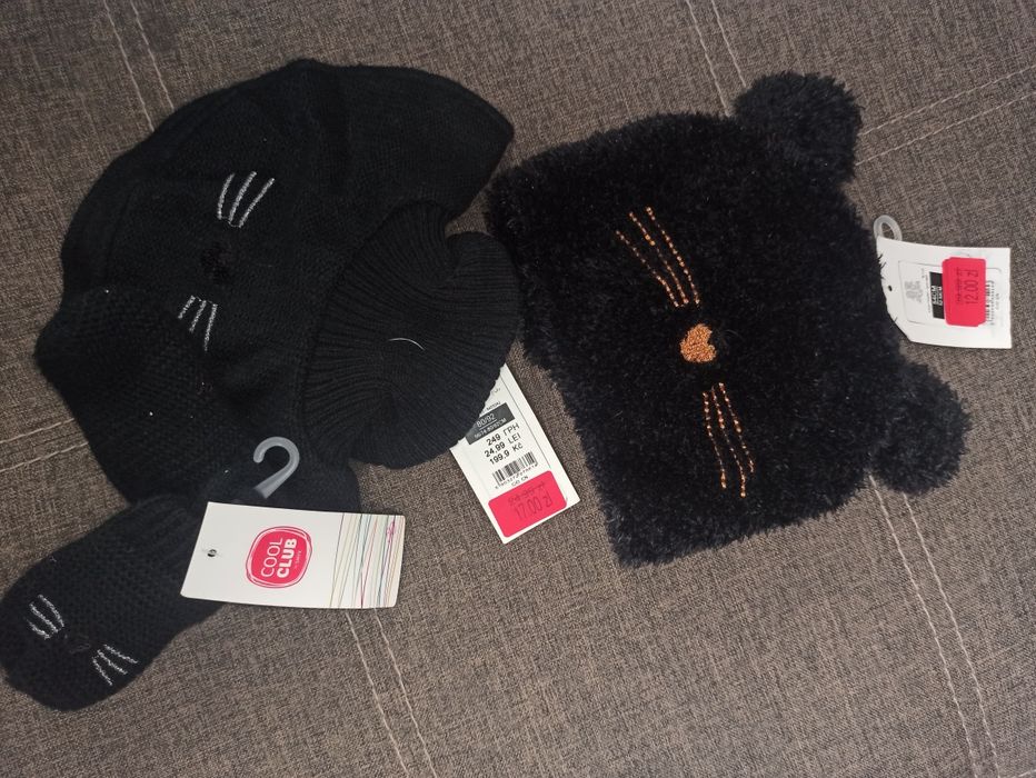 Шапка, манішка, перчатки