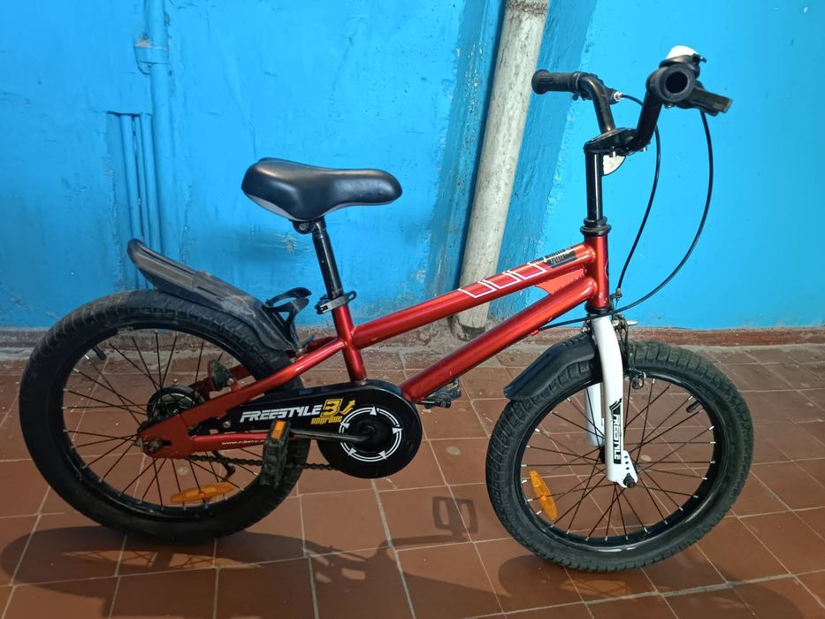 Велосипед детский RoyalBaby Freestyle 18