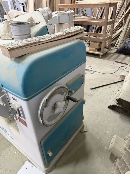 Maquina de carpintaria  mida