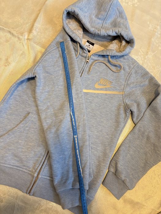 Продам худі зіпку на флісі жіночу від бренду Nike