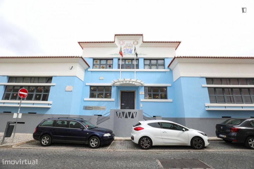 Quarto - localizado em Ajuda Lisbon