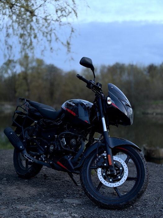 Мотоцикл Bajaj Pulsar 180 DTS-I