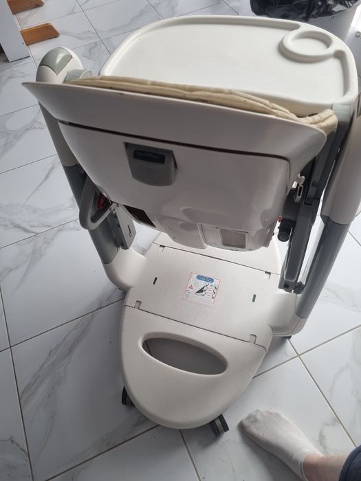 Стілець для годування Peg Perego Tatamia Follow Me – б/в, у робочому