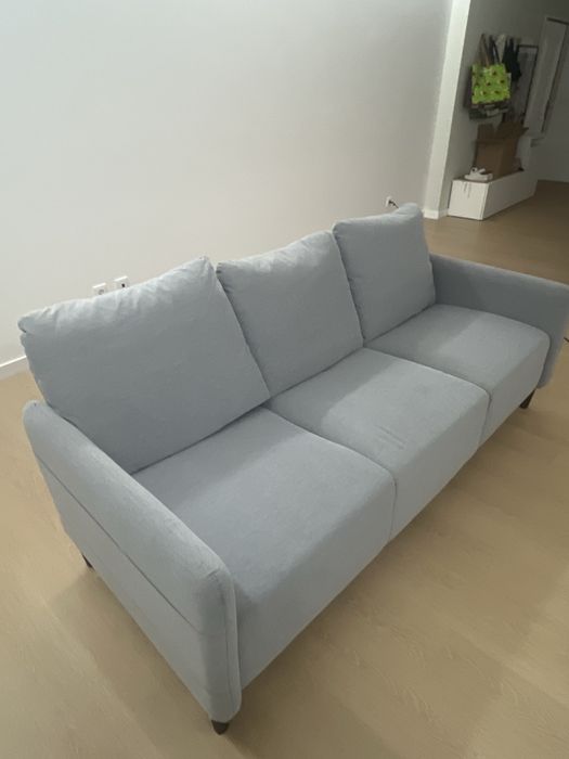 ANGERSBY (Sofá IKEA cinz clr)