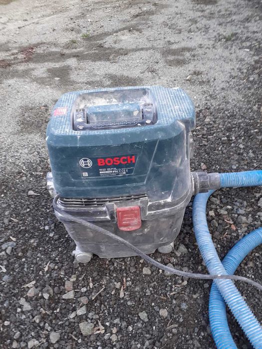 Пилісос BOSH gas 15 ps