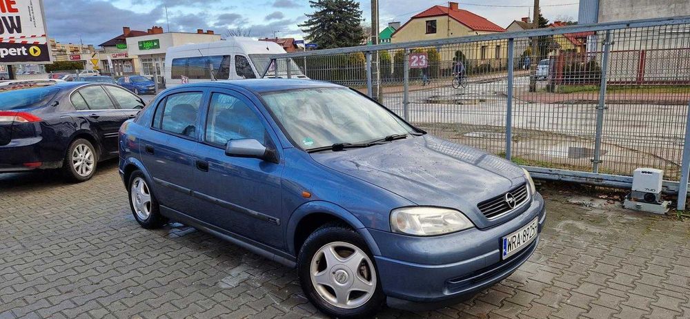 Opel Astra II 1.6