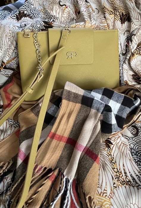 Крос-боді, сумка Parfois Crossbody Bag (Olive Yellow / Оливково-жовта) Артикул / Модель: 219044_OLS