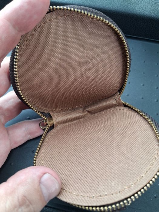 Продам гаманець для монет Louisa Vuitton
