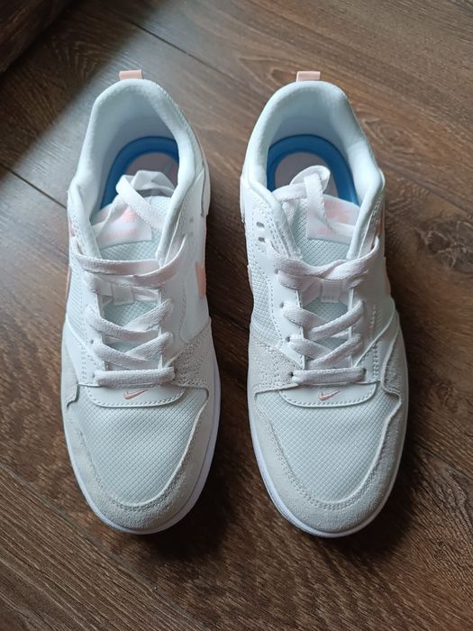 Buty Nike damskie SB Alleyoop r.38.5