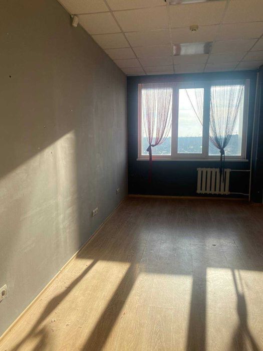 Офіс 40 м2, Б.Ц. Глобал, Київська 77.