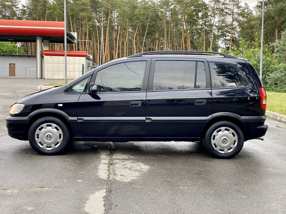 Opel Zafira 2.0 TDI дизель 7 місць