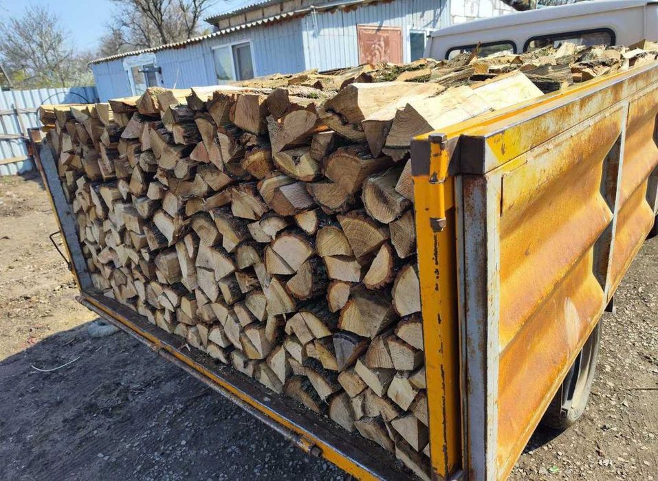 продаю дрова тверда порода акація дуб ясень вугілля брикет доставка
