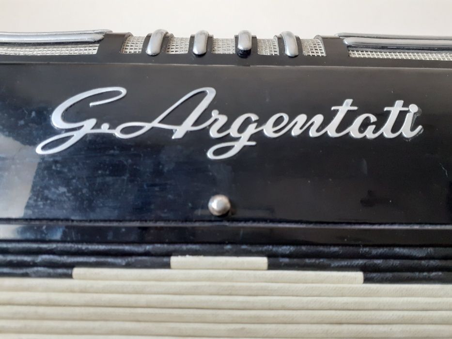 Akordeon G.Argentati waga 6kg zamienie
