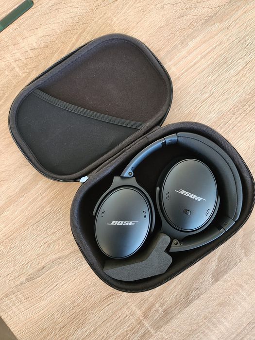 Bose QuietComfort 45 Auscultadores sem fios Bluetooth com cancelamento