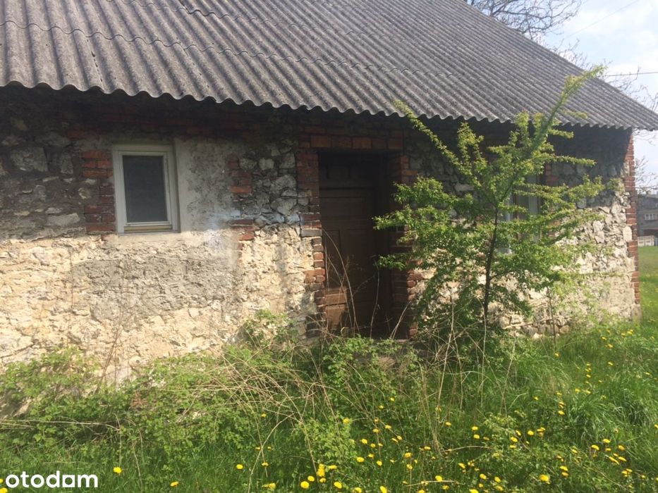 Dom na działce rolno-budowlanej z mediami w cichej wsi - Widok 5